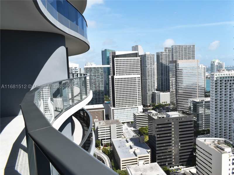 1 bedroom Condominium at 1000 Brickell Plaza 3307, Brickell Flatiron, Miami — photo 1