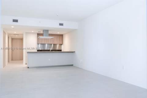 1000 Brickell Plaza 3307, Miami FL - photo 10 of 21