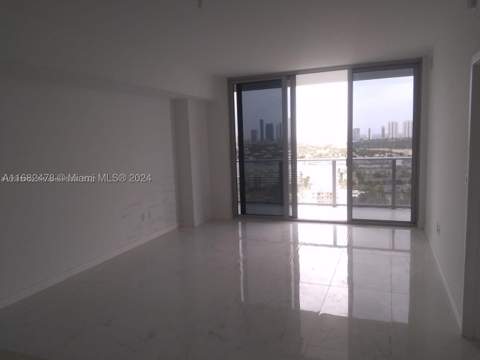 16385 Biscayne Blvd 2020, North Miami Beach FL - photo 11 of 21