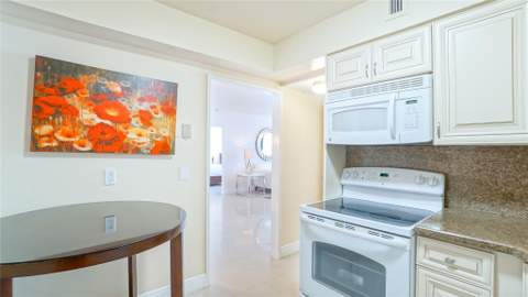 5225 Collins Avenue 1417, Miami Beach FL - photo 10 of 22