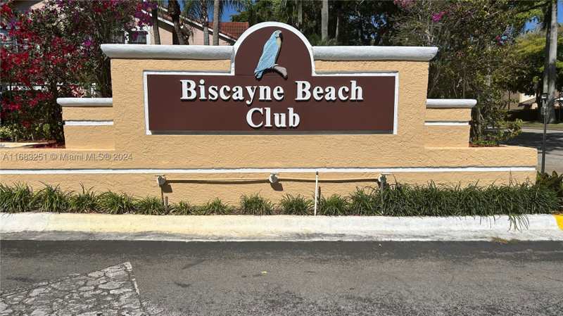 1 bedroom Condominium at 15551 SW 104th Ter 828, Biscayne Beach Club Condo, Miami — photo 1