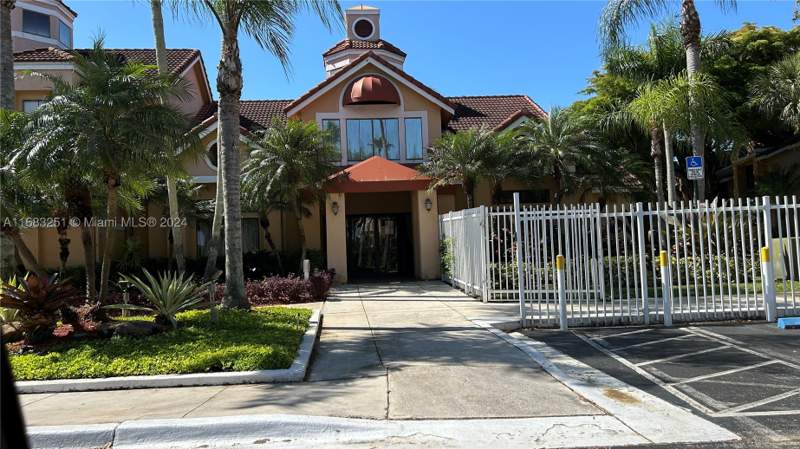 1 bedroom Condominium at 15551 SW 104th Ter 828, Biscayne Beach Club Condo, Miami — photo 4