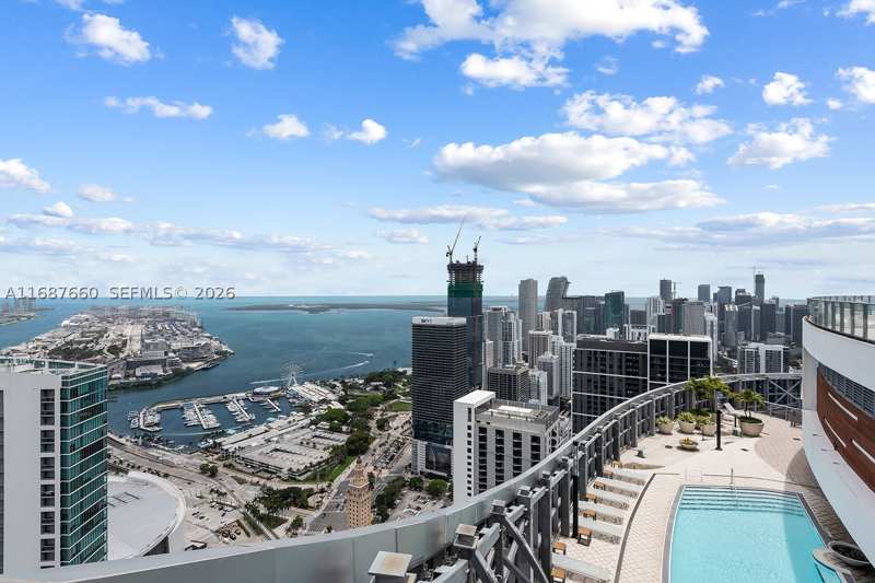 4 bedroom Condominium at 851 NE 1st Ave Ph 5700, Paramount Miami Worldcent, Miami — photo 1