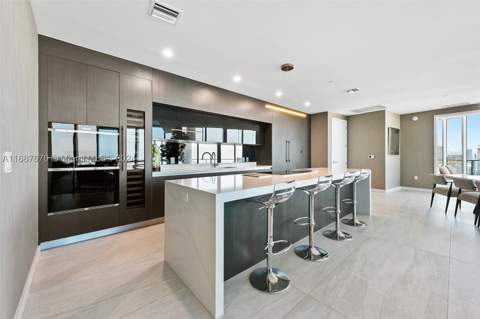 851 NE 1st Ave Ph 5112, Miami FL - photo 12 of 79