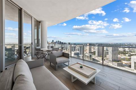 851 NE 1st Ave Ph 5112, Miami FL - photo 16 of 79