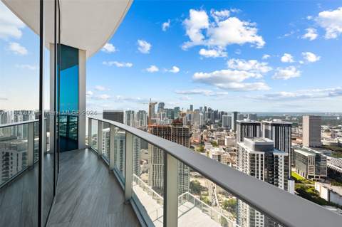 851 NE 1st Ave Ph 5112, Miami FL - photo 18 of 79