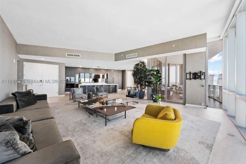 4 bedroom Condominium at 851 NE 1st Ave Ph 5112, Paramount Miami Worldcent, Miami — photo 2