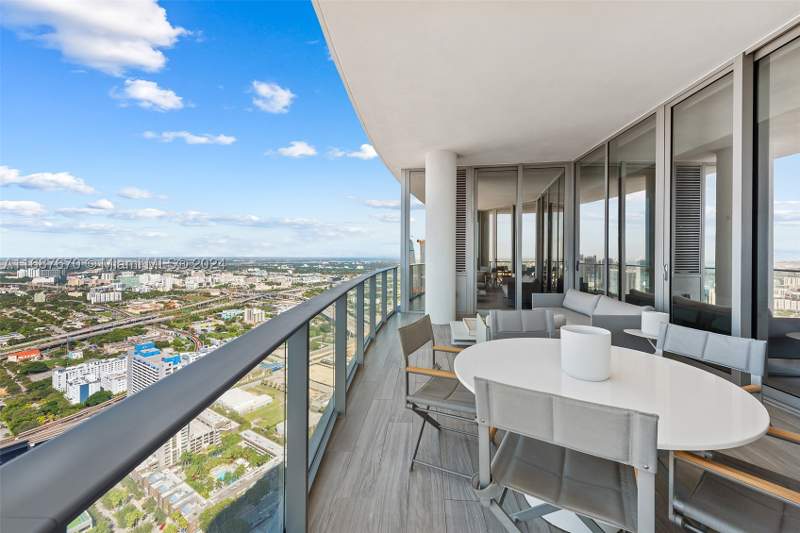 4 bedroom Condominium at 851 NE 1st Ave Ph 5112, Paramount Miami Worldcent, Miami — photo 3