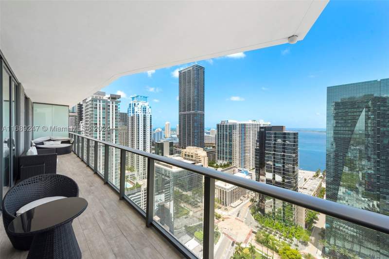 2 bedroom Condominium at 1300 S Miami Ave 3402, 1300 S Miami Avenue Condo, Miami — photo 2
