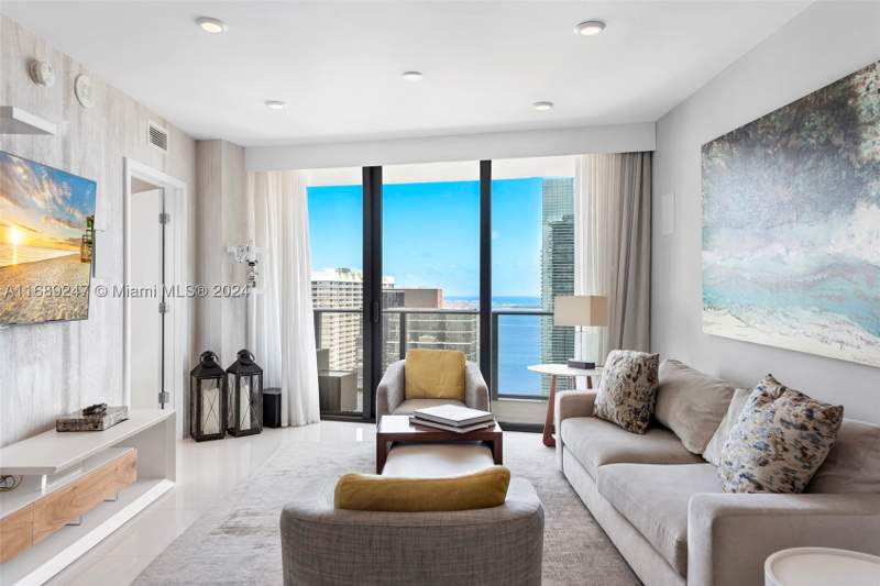 2 bedroom Condominium at 1300 S Miami Ave 3402, 1300 S Miami Avenue Condo, Miami — photo 3