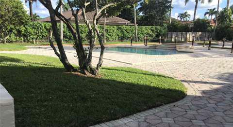 13460 SW 32nd St, Kendall FL - photo 18 of 99