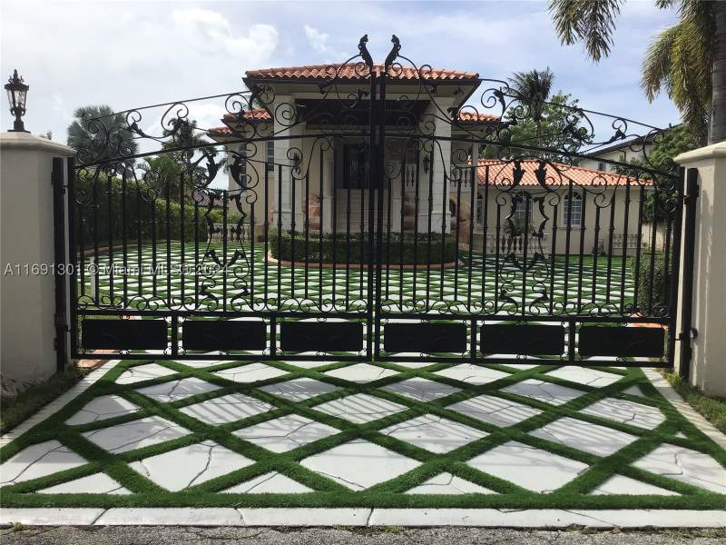 5 bedroom SingleFamilyResidence at 13460 SW 32nd St, Jg Head Farms Sub, Kendall — photo 5