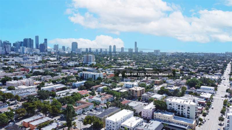 3 bedroom SingleFamilyResidence at 520 SW 11th Ave, Lawrence Estate Land Co, Miami — photo 5
