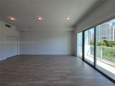 1600 SW 1 Ave 411, Miami FL - photo 6 of 15