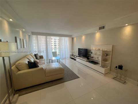 5161 Collins Ave 1403, Miami Beach FL - photo 11 of 19