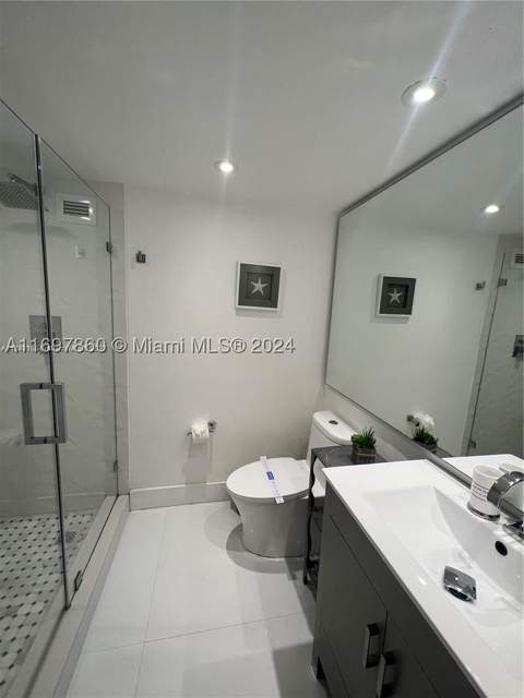 5161 Collins Ave 1403, Miami Beach FL - photo 12 of 19