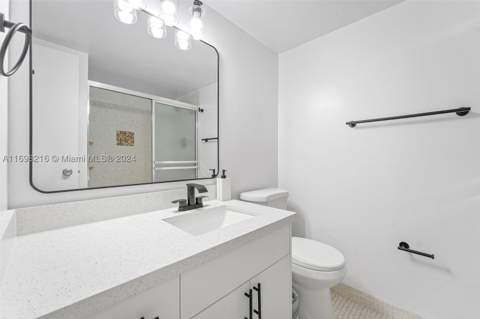 5700 Collins Ave 5B, Miami Beach FL - photo 22 of 30