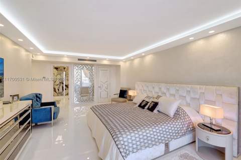 9801 W Collins Ave 5O/complete renovated, Bal Harbour FL - photo 17 of 25