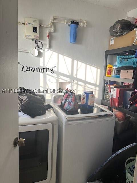 161 NW 35th St, Miami FL - photo 24 of 36