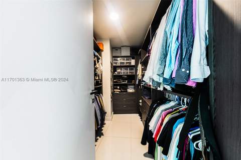 851 NE 1st Ave 2111, Miami FL - photo 14 of 53