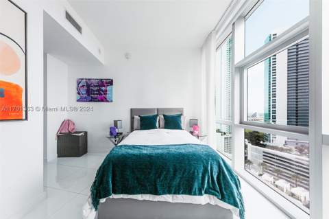851 NE 1st Ave 2111, Miami FL - photo 19 of 53