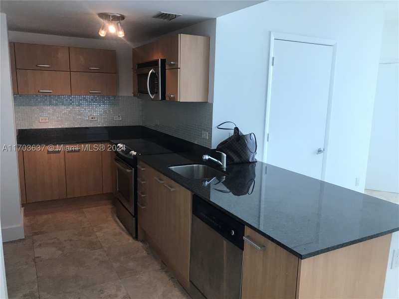 3 bedroom Condominium at 350 S Miami Ave 1704, Wind Condo, Miami — photo 1