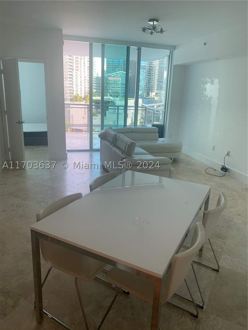 3 bedroom Condominium at 350 S Miami Ave 1704, Wind Condo, Miami — photo 2