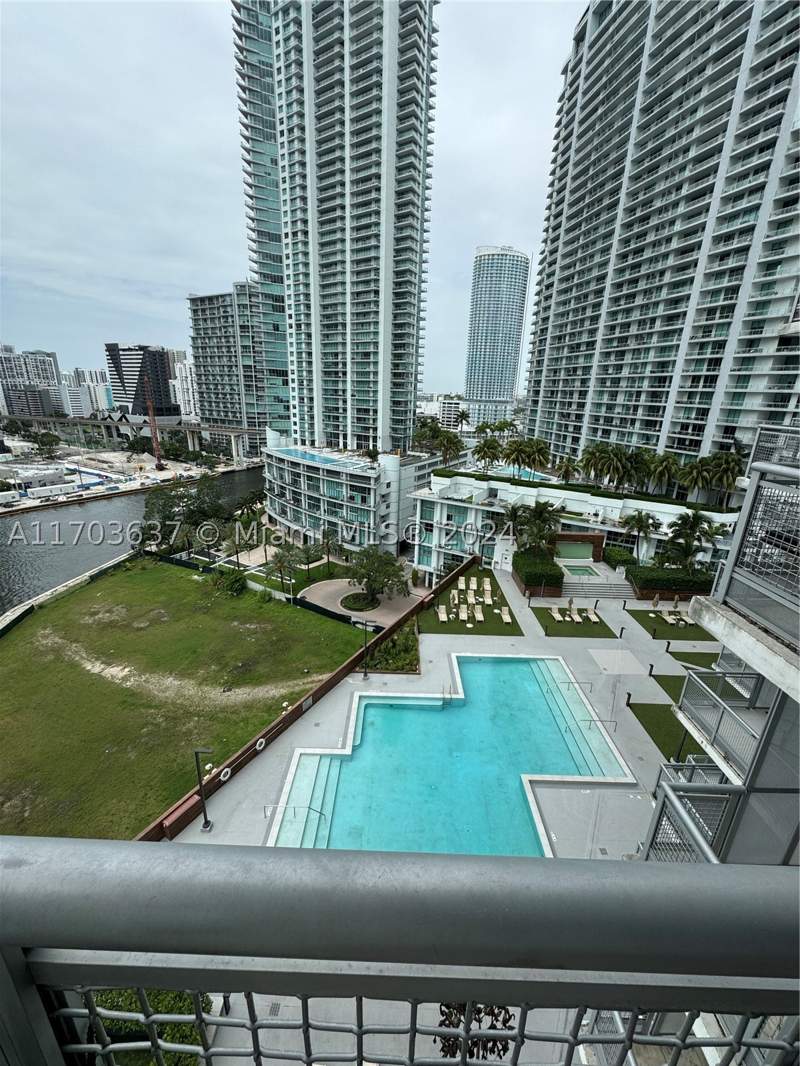 3 bedroom Condominium at 350 S Miami Ave 1704, Wind Condo, Miami — photo 3