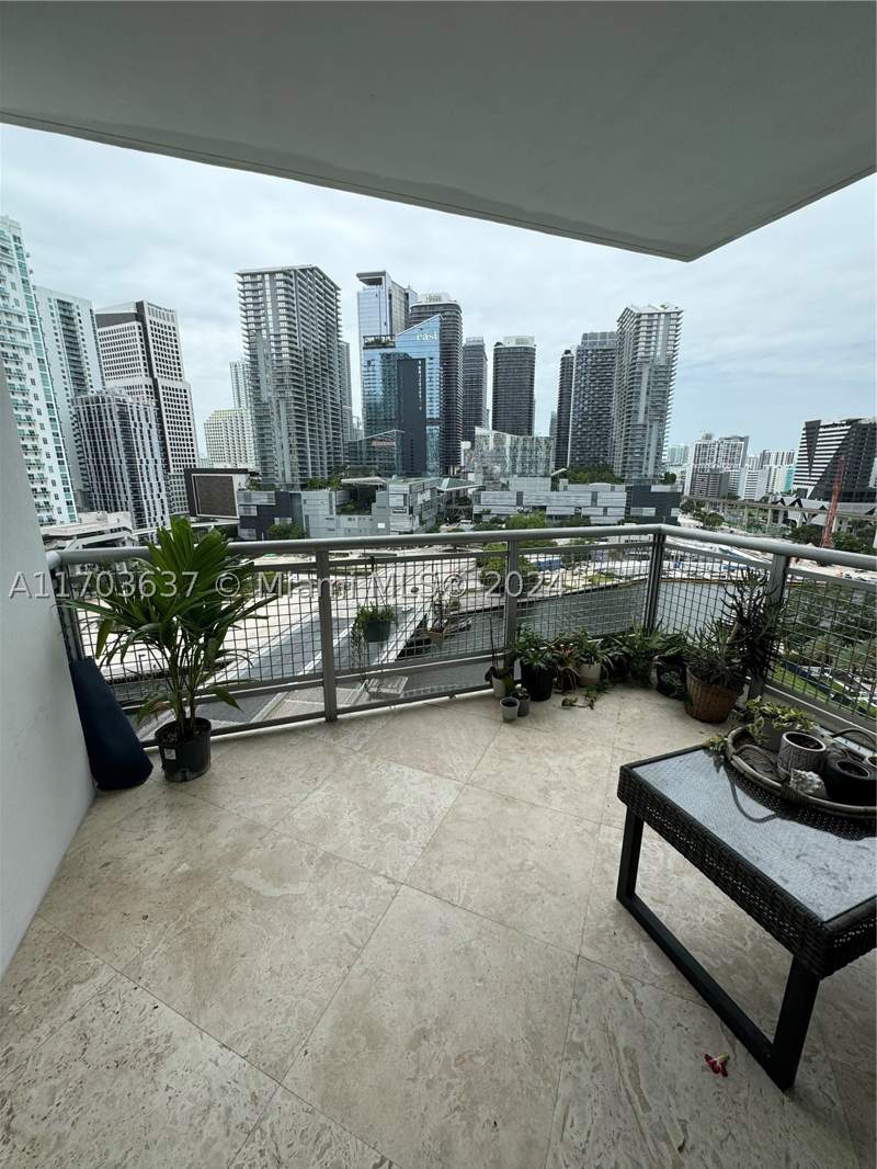 3 bedroom Condominium at 350 S Miami Ave 1704, Wind Condo, Miami — photo 4
