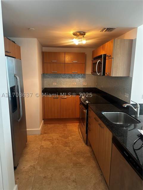 350 S Miami Ave 1704, Miami FL - photo 9 of 14