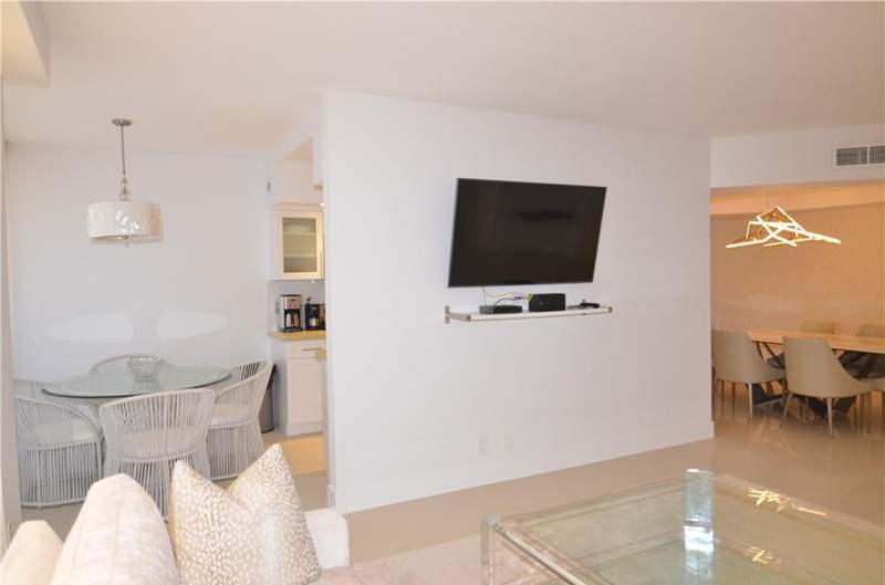 3 bedroom Condominium at 19355 Turnberry Way 7-L, Turnberry Towers, Aventura — photo 5