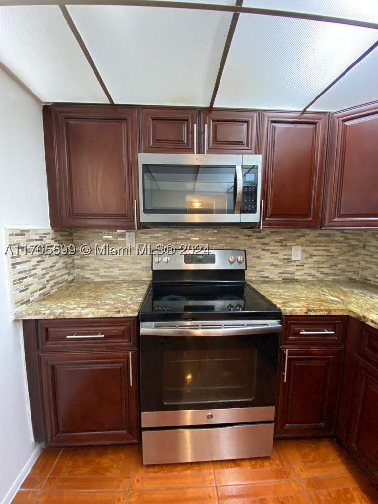 1 bedroom Condominium at 15600 NW 7th Ave 520, Parkway Towers Bldg 1 Con, Miami — photo 3