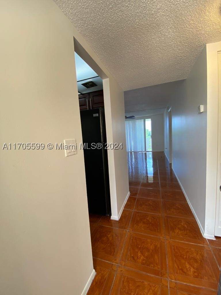 1 bedroom Condominium at 15600 NW 7th Ave 520, Parkway Towers Bldg 1 Con, Miami — photo 5