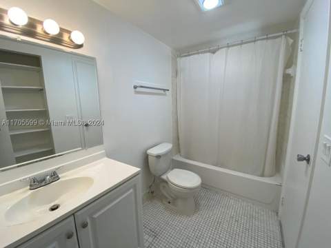 15600 NW 7th Ave 520, Miami FL - photo 9 of 14