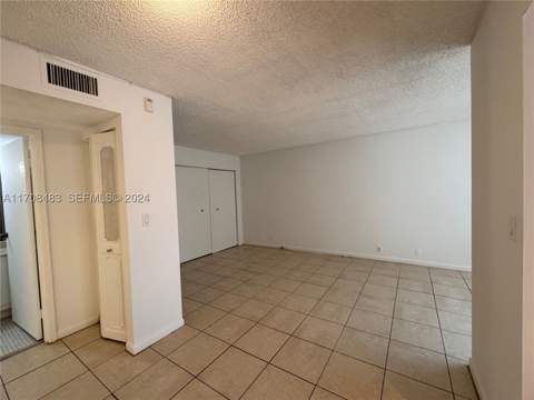 16919 N Bay Rd 117, Sunny Isles Beach FL - photo 11 of 20