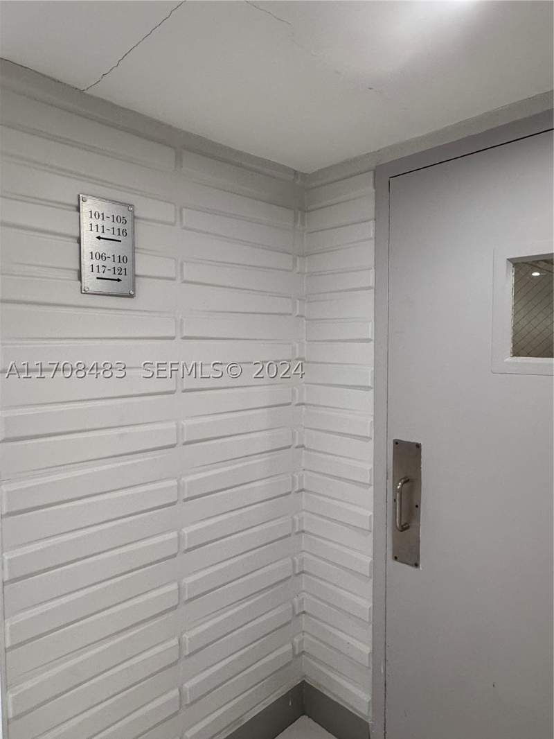 1 bedroom Condominium at 16919 N Bay Rd 117, Plaza Of Americas Condo P, Sunny Isles Beach — photo 3