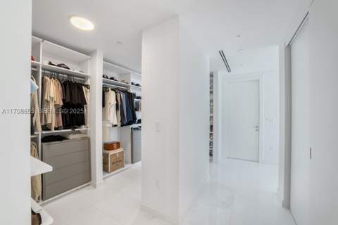 300 Biscayne Blvd Way 4703, Miami FL - photo 11 of 99