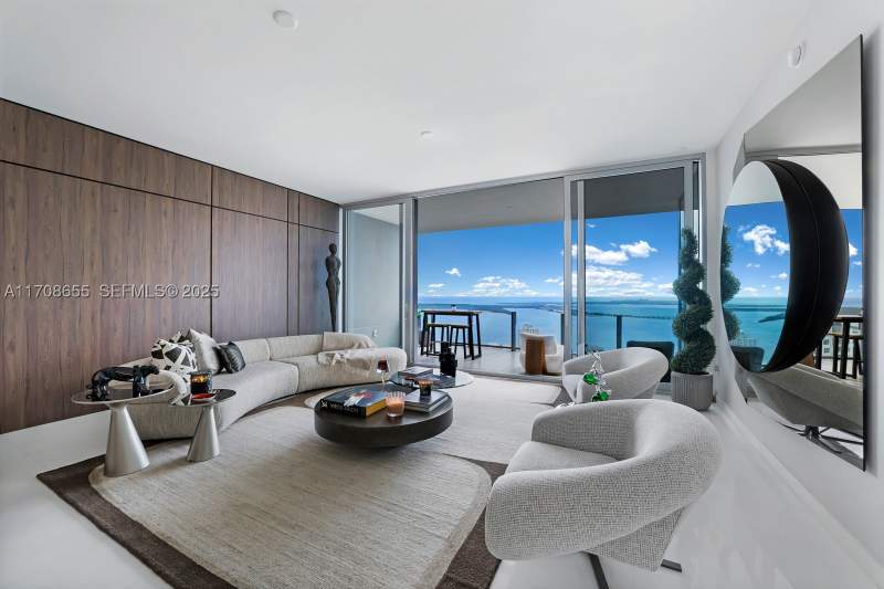3 bedroom Condominium at 300 Biscayne Blvd Way 4703, Aston Martin Residences, Miami — photo 2