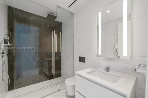 300 Biscayne Blvd Way 4703, Miami FL - photo 24 of 99