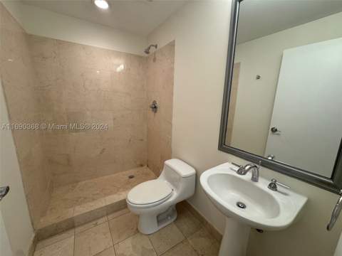 3330 NE 190 St 1215, Aventura FL - photo 6 of 35