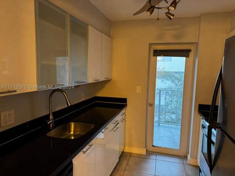 650 NE 64th St G503, Miami FL - photo 14 of 22