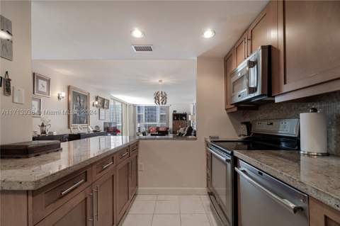 20515 E Country Club Dr 1048, Aventura FL - photo 13 of 35