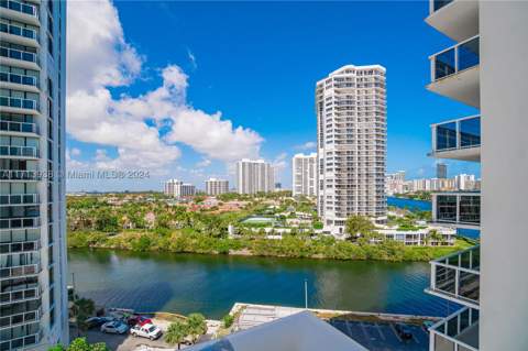20515 E Country Club Dr 1048, Aventura FL - photo 24 of 35