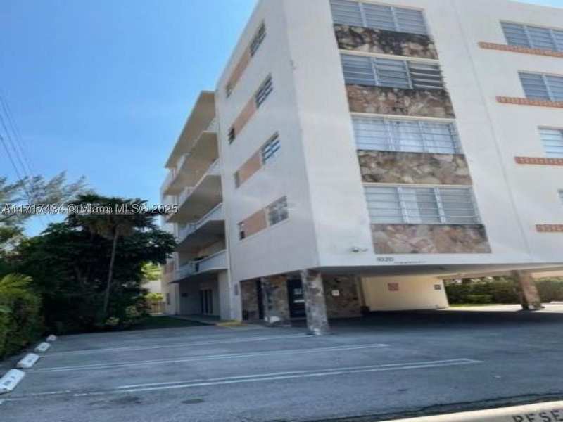 2 bedroom Condominium at 1020 94th St 203, Chatillon Hall Condominiu, Bay Harbor Islands — photo 1