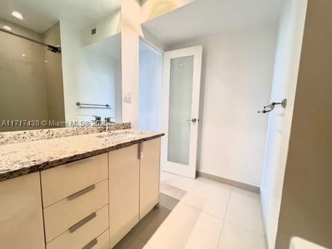 1000 West Ave Ph-07, Miami Beach FL - photo 14 of 65