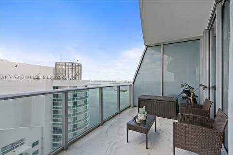 488 NE 18th St 4009, Miami FL - photo 19 of 44