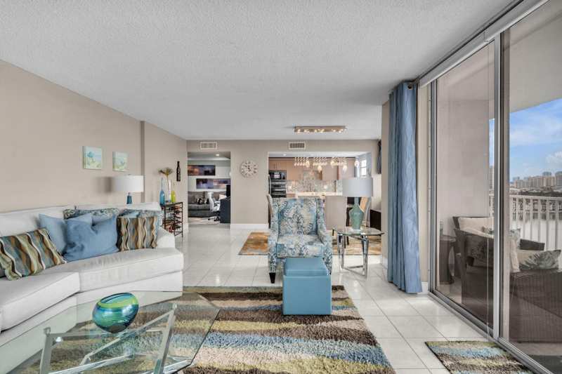 2 bedroom Condominium at 2801 NE 183rd Street 1417w, Admirals Port, Aventura — photo 1