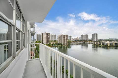 2801 NE 183rd Street 1417w, Aventura FL - photo 13 of 33
