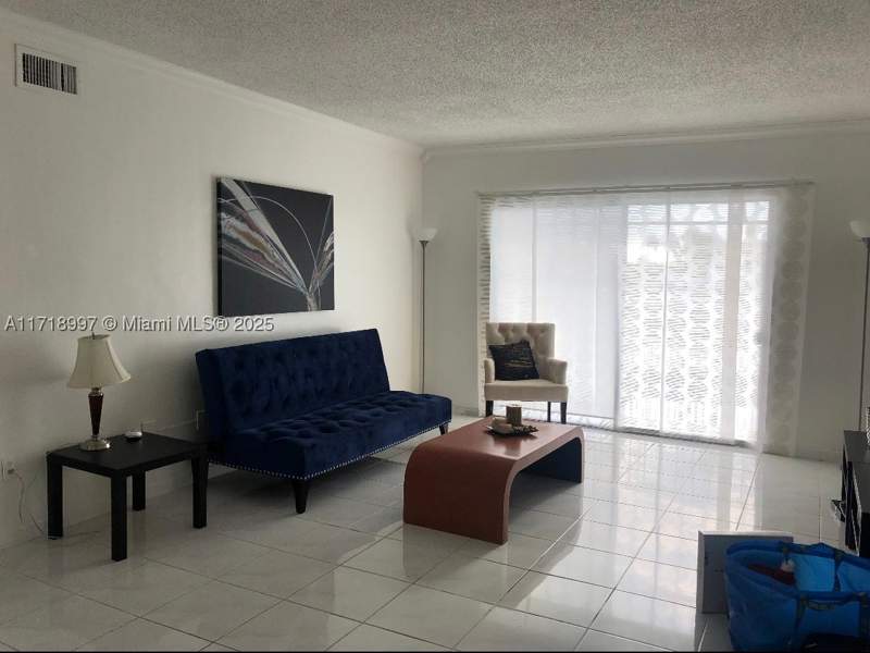 2 bedroom Condominium at 7920 East Dr 6, Belle Isle Condo, North Bay Village — photo 2