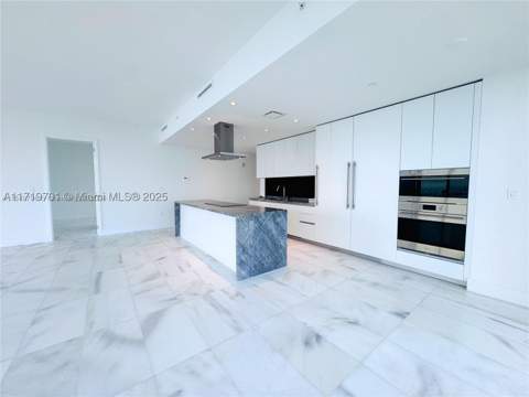 700 NE 26th Ter 2001, Miami FL - photo 14 of 69